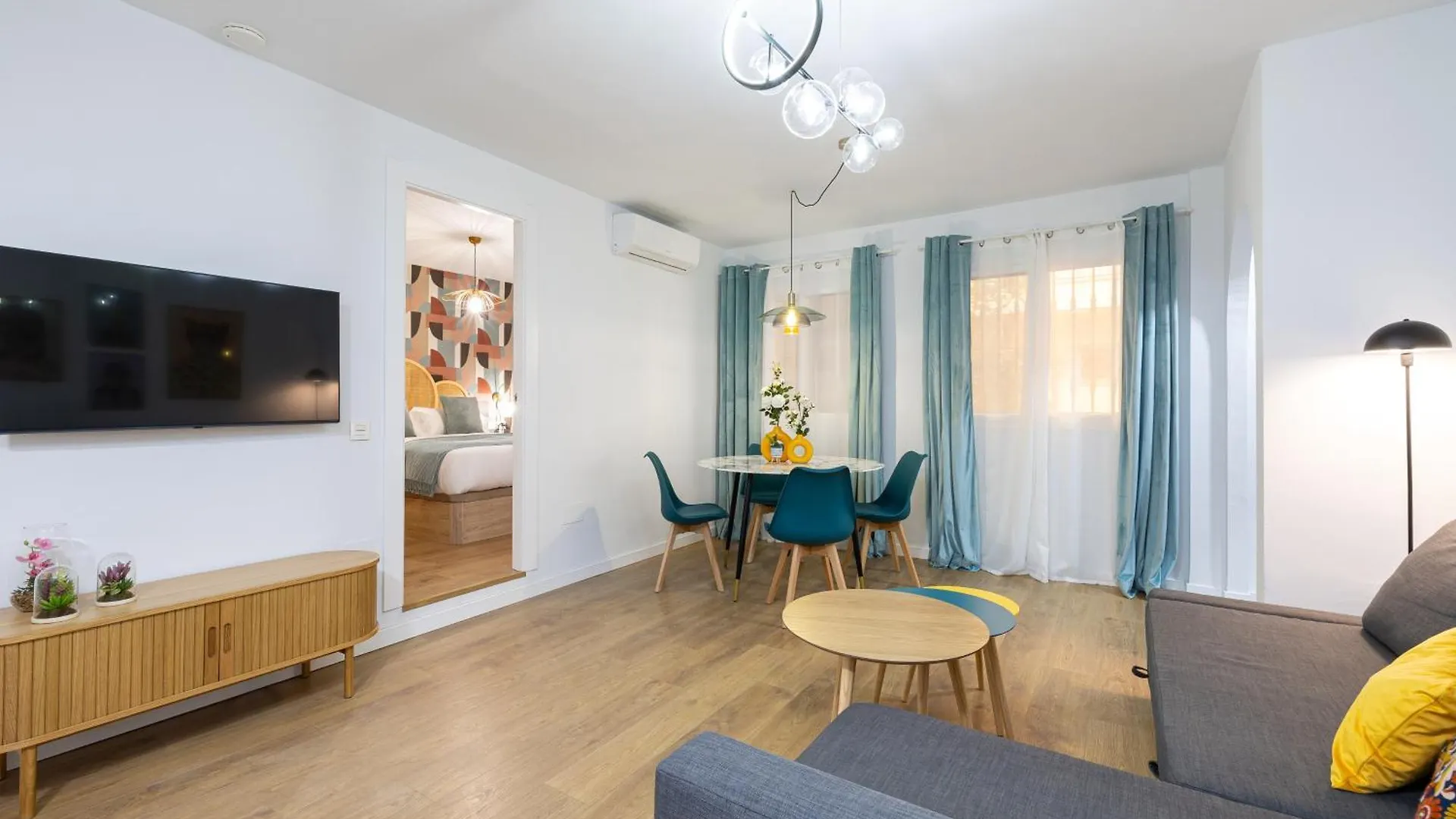 H2M Feijoo Close To City Center In A Quiet Area Malaga